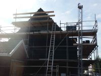 aanbrengen pannengevel